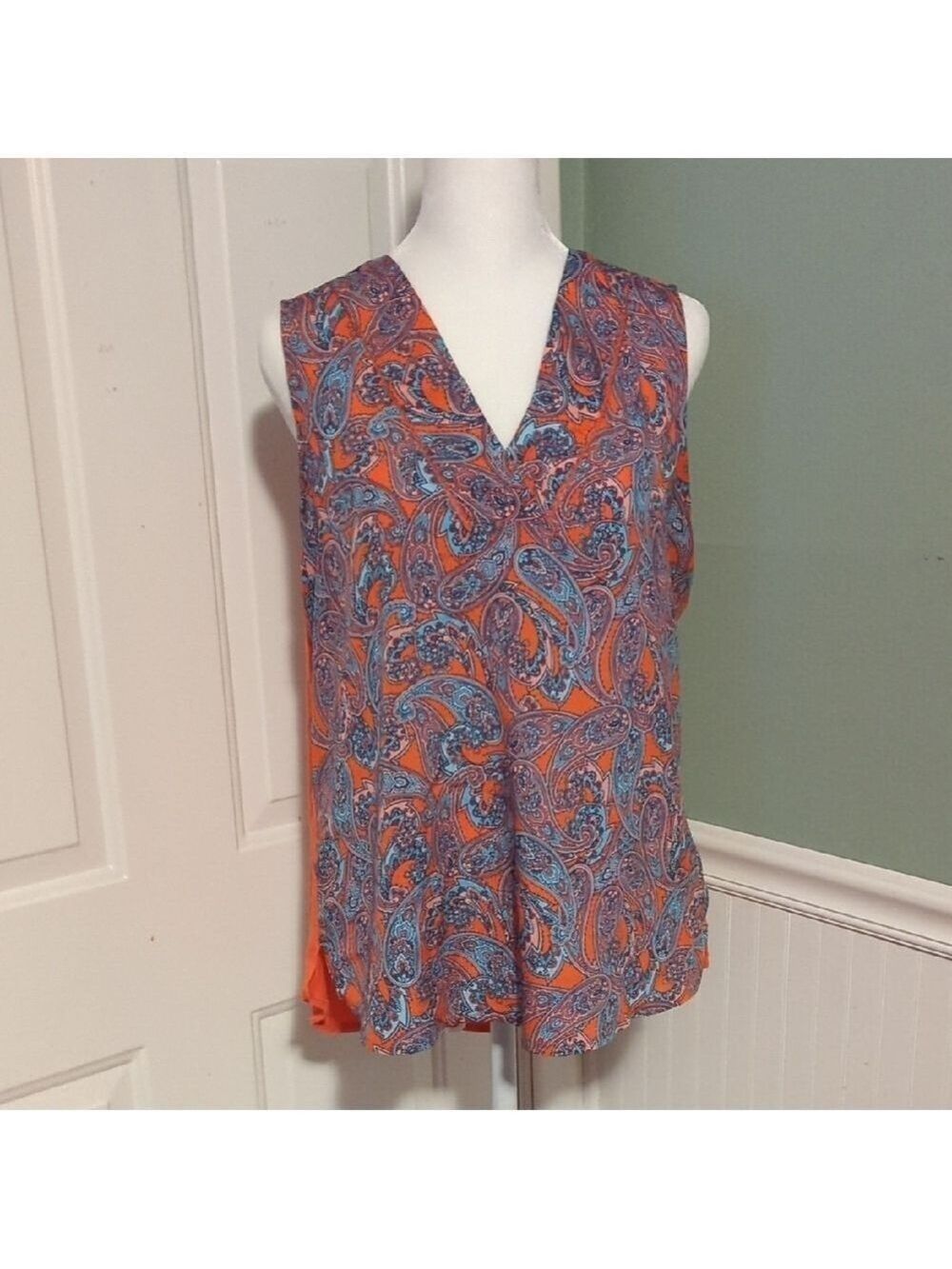 The Limited V Neck Tank Top Large Coral Orange Paisley
